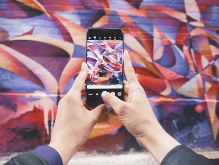 Mehr über den Artikel erfahren Influencer Marketing ohne Agentur: Ein pragmatischer Leitfaden